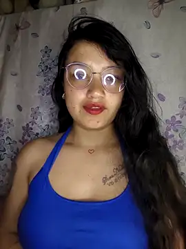 Snapshot of Bloom_Dahlia chatting on February 27, 2026, 3:17 am Bloom Dahlia online show from February 27, 2026, 3:17 am