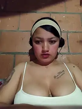 Bloom Dahlia online show from March 26, 2026, 2:28 am