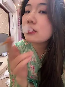 HHll7796 online show from April 28, 2026, 2:55 pm