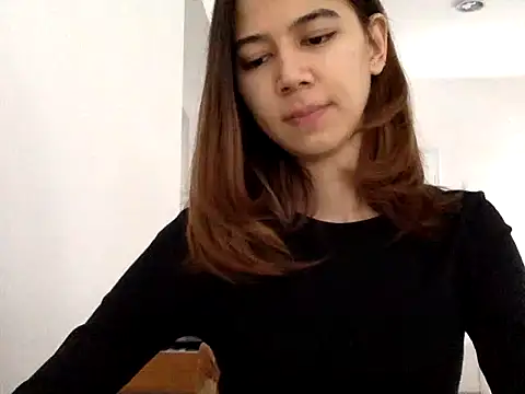 KiraVixenSweet online show from February 20, 2026, 1:11 pm