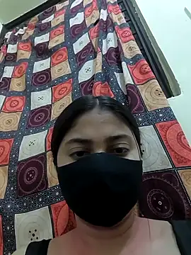 Snapshot of Cute--Sakshi chatting on March 7, 2026, 2:47 pm Cute--Sakshi online show from March 7, 2026, 2:47 pm