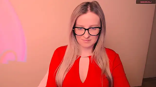 AnnePeach online show from February 19, 2026, 4:58 pm