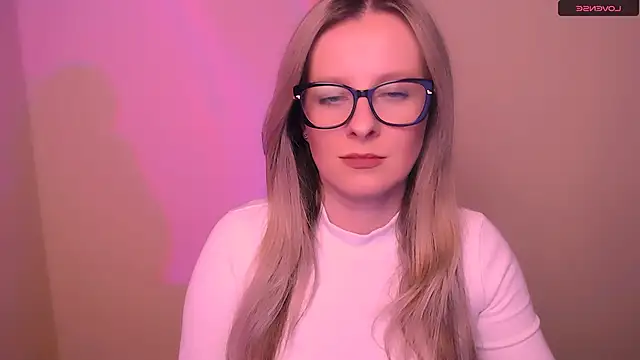 AnnePeach online show from March 1, 2026, 6:10 pm