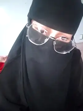 Snapshot of Kawtr9ahbtk chatting on February 21, 2026, 7:04 pm Kawtr9ahbtk online show from February 21, 2026, 7:04 pm