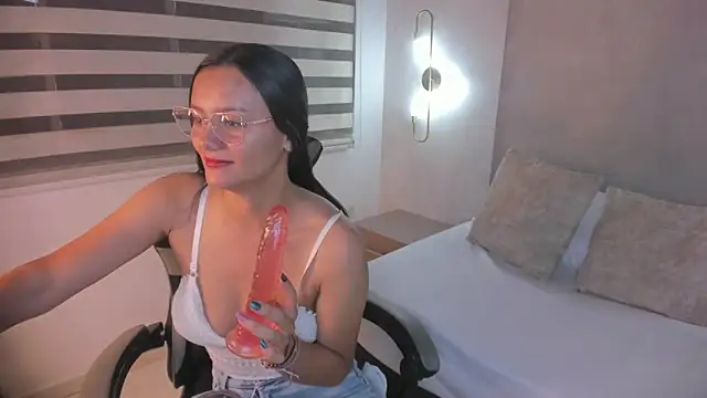 jade callen online show from May 28, 2026, 11:40 am