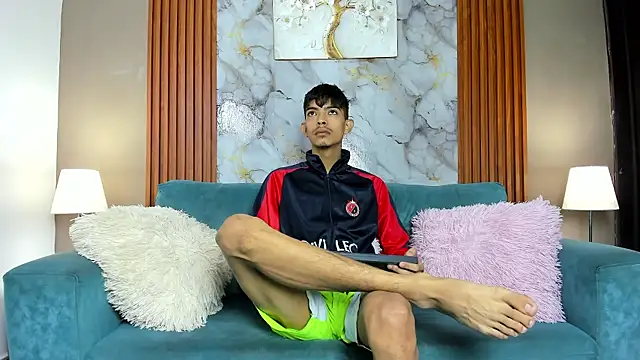 KITTY BOSH online show from March 30, 2026, 1:23 pm