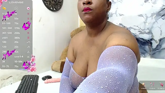 Snapshot of Scarlet-Wagner chatting on March 9, 2026, 12:20 pm Scarlet-Wagner online show from March 9, 2026, 12:20 pm