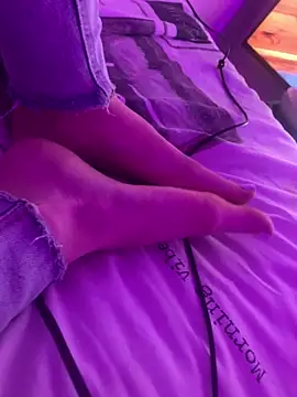 UncasingScrap online show from February 13, 2026, 11:45 pm