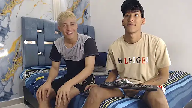 GREEN BOYS online show from April 2, 2026, 7:22 pm