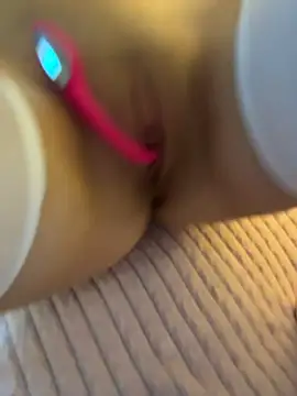 Sexy lissaa online show from February 21, 2026, 4:57 am