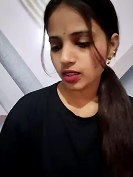 samayra1144 online show from March 17, 2026, 9:34 am