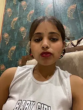 samayra1144 online show from June 7, 2026, 12:53 pm