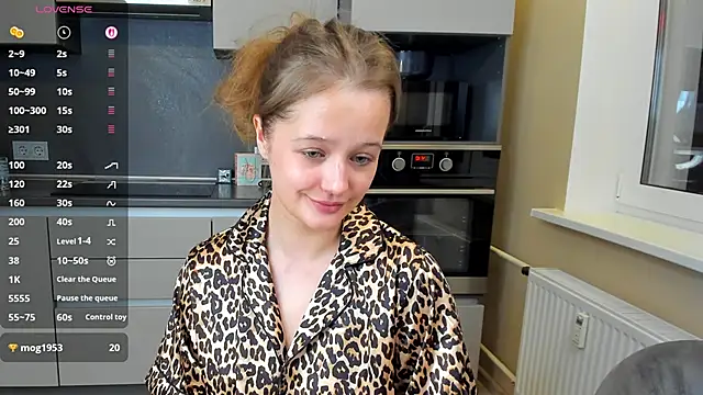 Mary Phoenix online show from February 15, 2026, 4:25 pm