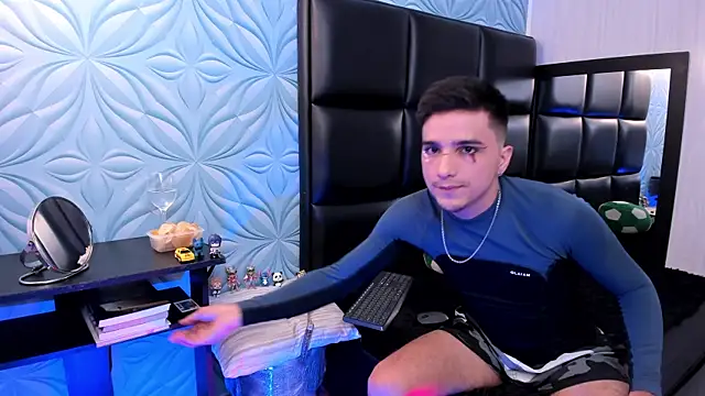 bad boy cum  online show from March 1, 2026, 6:04 am