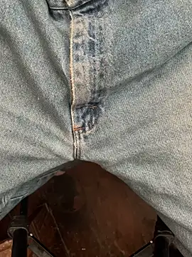 Snapshot of Outdoorsman13 chatting on February 20, 2026, 6:41 pm Outdoorsman13 online show from February 20, 2026, 6:41 pm