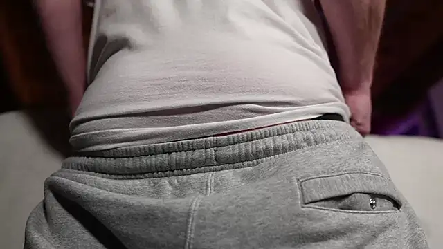 DLCheeks online show from March 2, 2026, 4:03 am