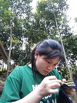 Snapshot of Baby_flower_1 chatting on February 21, 2026, 8:04 am Baby flower 1 online show from February 21, 2026, 8:04 am