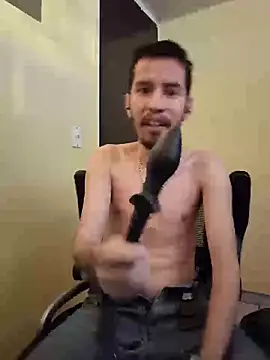 perruno8 online show from February 18, 2026, 11:33 pm