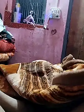 harryxxx82 online show from February 16, 2026, 6:04 pm