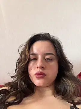 Baby doll7777 online show from March 25, 2026, 11:38 am