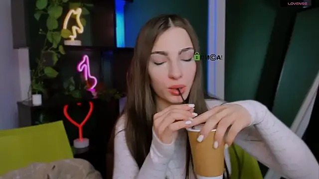 jenny donne online show from April 12, 2026, 5:34 am