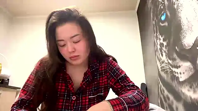 Snapshot of AudieGravely chatting on February 28, 2026, 11:17 pm AudieGravely online show from February 28, 2026, 11:17 pm