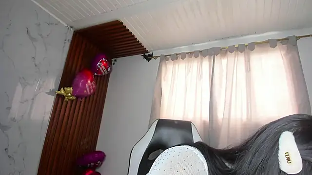 adhara  messY online show from March 12, 2026, 4:35 pm