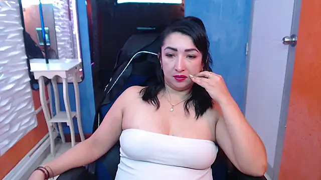 Snapshot of alma_tb1 chatting on February 20, 2026, 1:11 pm alma tb1 online show from February 20, 2026, 1:11 pm