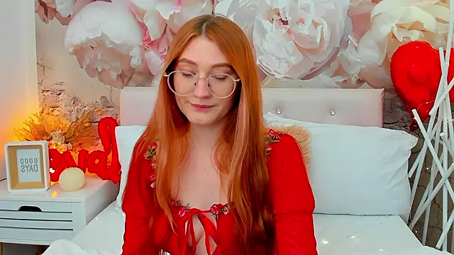 TinaHarp online show from March 10, 2026, 1:16 pm