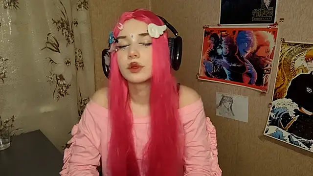 MilaTyan online show from February 22, 2026, 5:22 pm