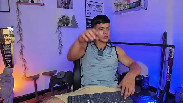 Rob zaens33 online show from March 5, 2026, 2:35 pm