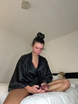 Amberbanxx online show from February 24, 2026, 7:45 pm