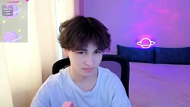  LukaHayes  online show from March 16, 2026, 12:09 pm