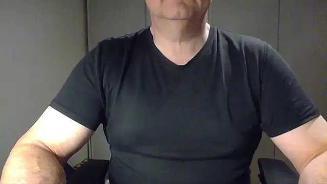 ViveLaFrance2026 online show from March 16, 2026, 6:34 pm