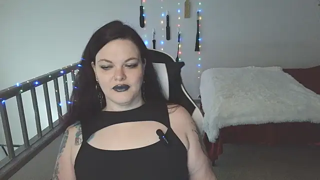 VixieNyx online show from March 2, 2026, 5:09 pm