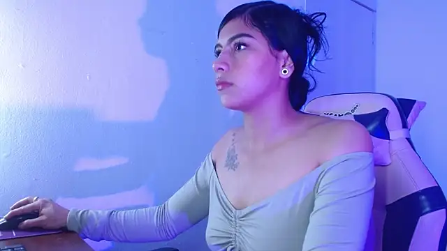 Snapshot of cloegp chatting on February 18, 2026, 11:50 am cloegp online show from February 18, 2026, 11:50 am