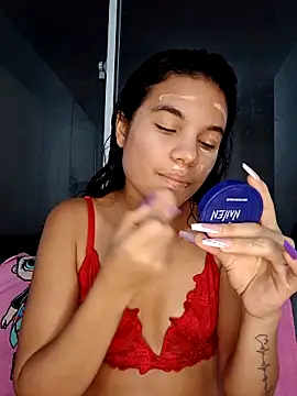 Little-Pussy19 online show from February 18, 2026, 3:24 am