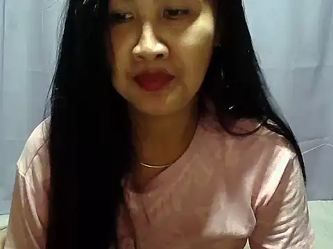 Snapshot of Sh1nbae22 chatting on June 3, 2026, 2:33 pm Sh1nbae22 online show from June 3, 2026, 2:33 pm