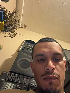 Thatguy 2026 online show from March 27, 2026, 6:52 am