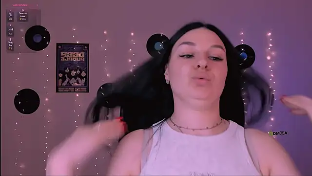 Snapshot of olivia_rage chatting on May 23, 2026, 7:29 pm olivia rage online show from May 23, 2026, 7:29 pm