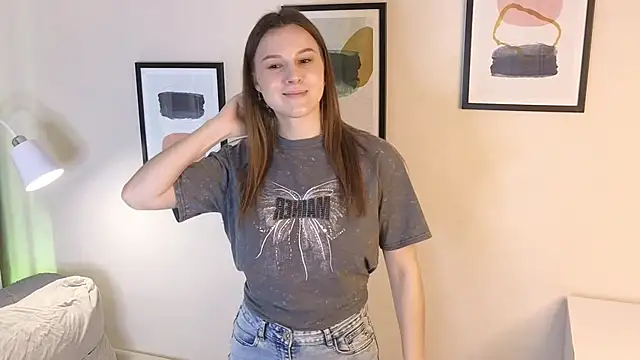 Snapshot of Mili_Gernat chatting on February 28, 2026, 8:59 am Mili Gernat online show from February 28, 2026, 8:59 am