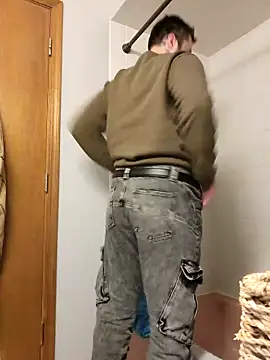 LargeLith online show from March 25, 2026, 9:10 pm