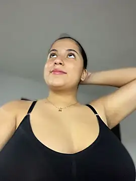 FerLondon55 online show from April 8, 2026, 4:12 am