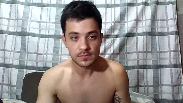 machodotado97 online show from April 21, 2026, 11:51 pm