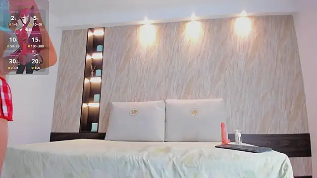 Snapshot of alina_hart chatting on February 25, 2026, 3:27 am alina hart online show from February 25, 2026, 3:27 am