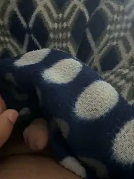 Snapshot of youngboywithcurvymilf chatting on February 21, 2026, 3:13 pm youngboywithcurvymilf online show from February 21, 2026, 3:13 pm