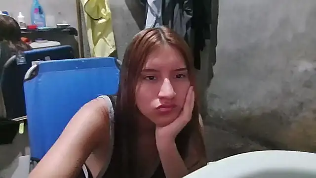 Emily 231 online show from June 9, 2026, 3:51 am