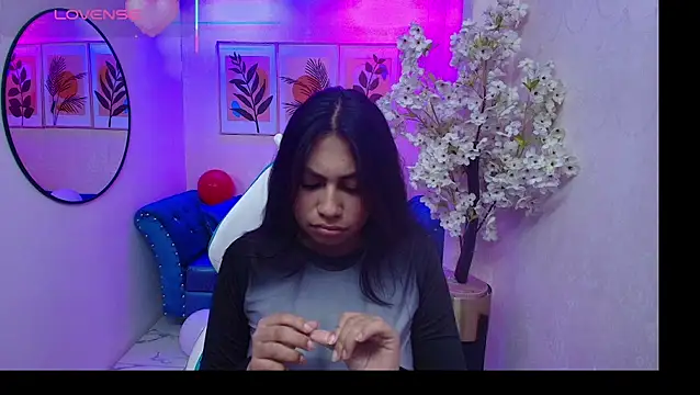 Snapshot of Miia__collins chatting on February 23, 2026, 12:24 pm Miia collins online show from February 23, 2026, 12:24 pm