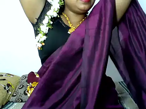 Angel honeybear 143 online show from June 6, 2026, 4:33 pm
