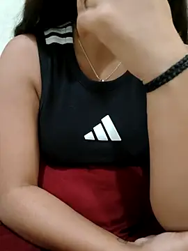 Cute-Sanvii online show from April 14, 2026, 7:31 pm